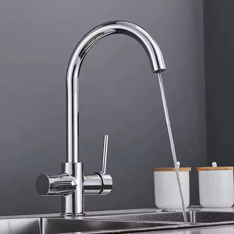 Kitchen-Faucet-1